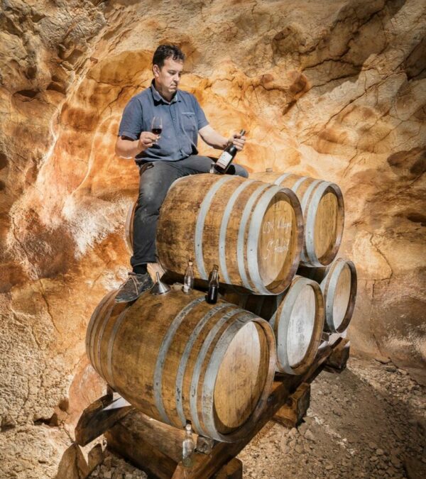 Press release : The Buyer – Wine aged in a real cave